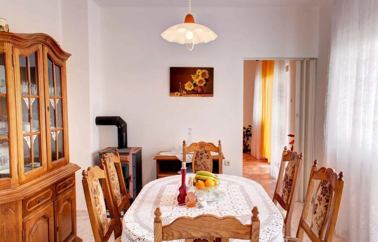 Apartment In Sisan - Istrien 41776